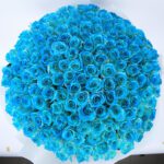 Handbouquet of Exquisite Blue Roses