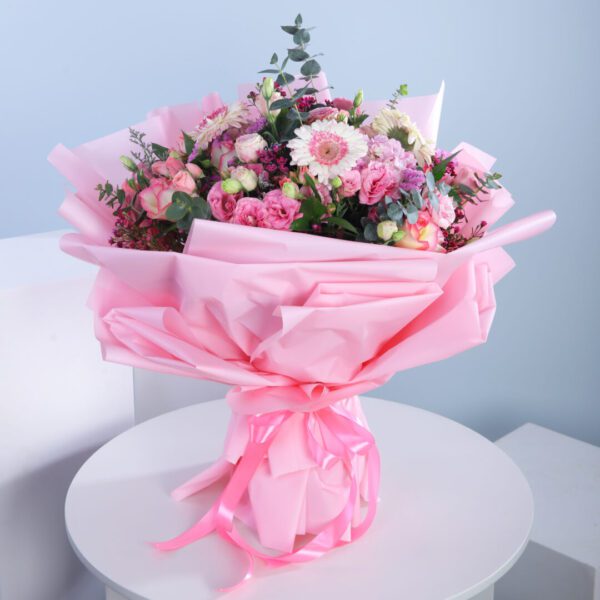 Women's day flowers delivery qatar